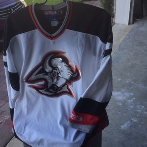 Buffalo Sabre’s Head Jersey